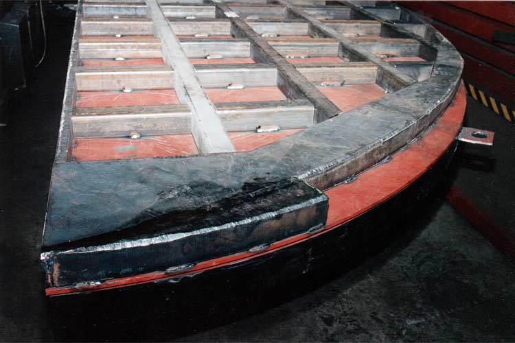 Constructing of the Vaasa sculpture in Finland.