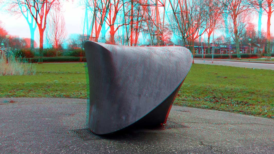 Walburg project in 3D - land art in Zwijndrecht, NL - a bronze sculptural element is incorporated into the project.